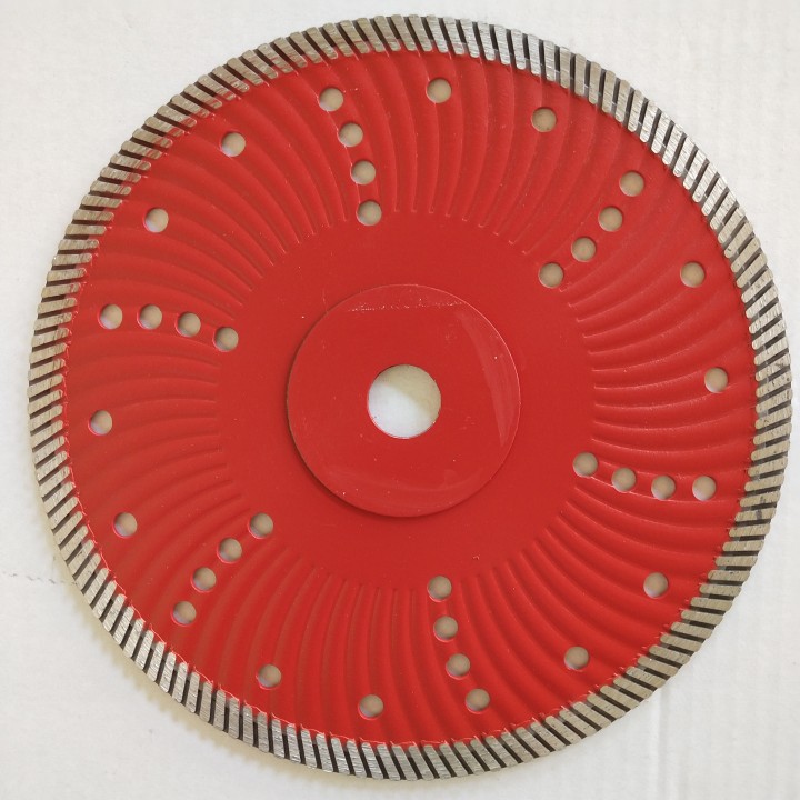 Lâmina de serra de diamante reforçada com núcleo Johnson Tools para corte de granito 2