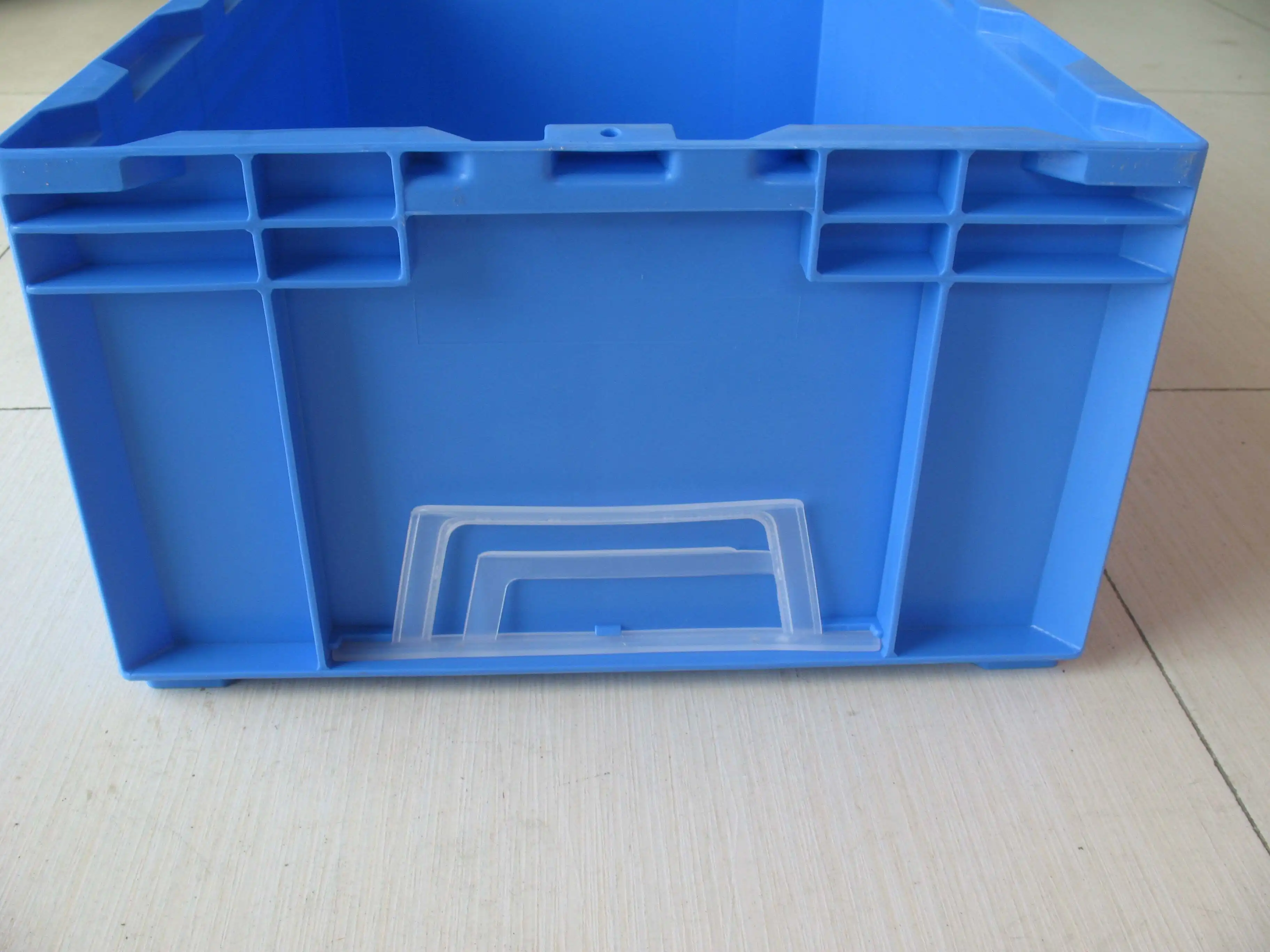 JOIN Brand Plastic Storage Bins with Attached Lids 3