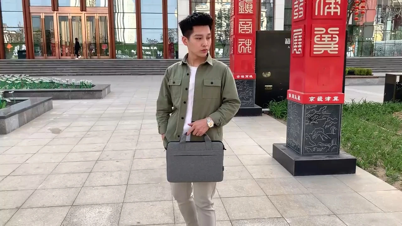 La cartera de nylon hidrófuga unisex del negocio debe viajar que lleva el bolso de nylon del ordenador portátil 1