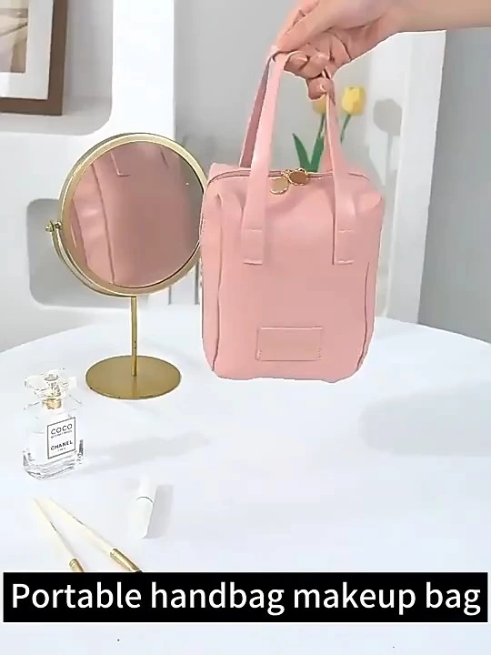 Sacs de maquillage de voyage en gros sacs à main imperméables en cuir PU pour femmes mode sac fourre-tout de toilette Portable sacs de cosmétiques portables 1