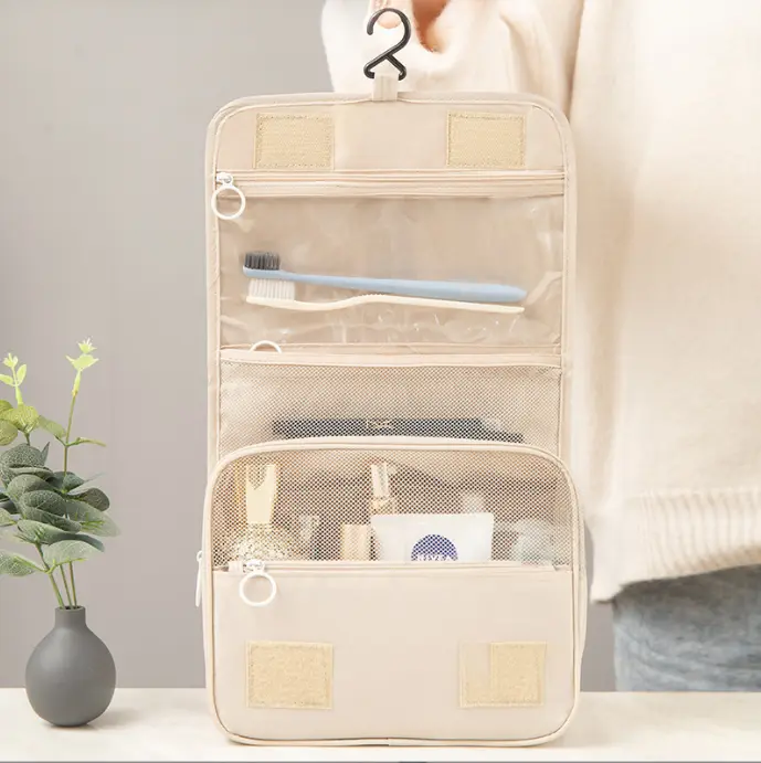 Travel Smart: Hanging Travel Toiletry Bags Like a Pro 1