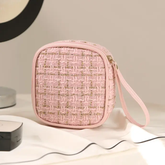 Custom Wholesale Makeup Bags 2