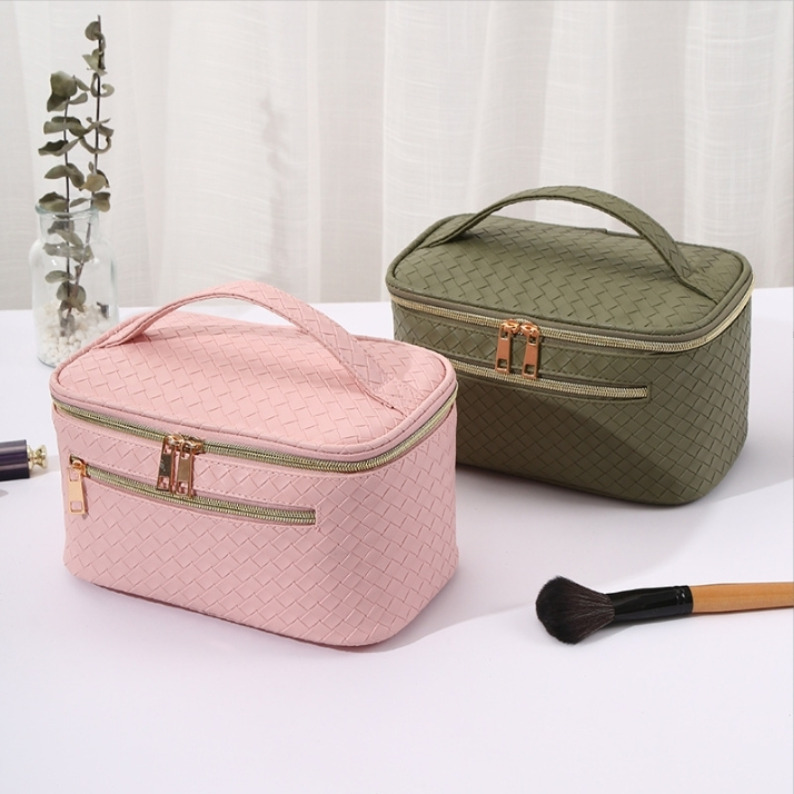 Benutzerdefinierte doppelschichtige neue rosa Make-up-Tasche, wasserdichte Reiseaccessoires, Damen-Kulturbeutel mit Reißverschluss 1