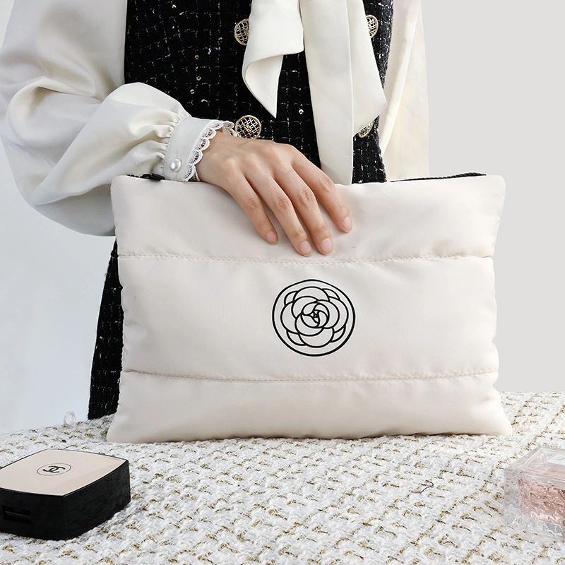 New large travel simple hand makeup bag waterproof lipstick bag pouch lady brush square cosmetic bag 1