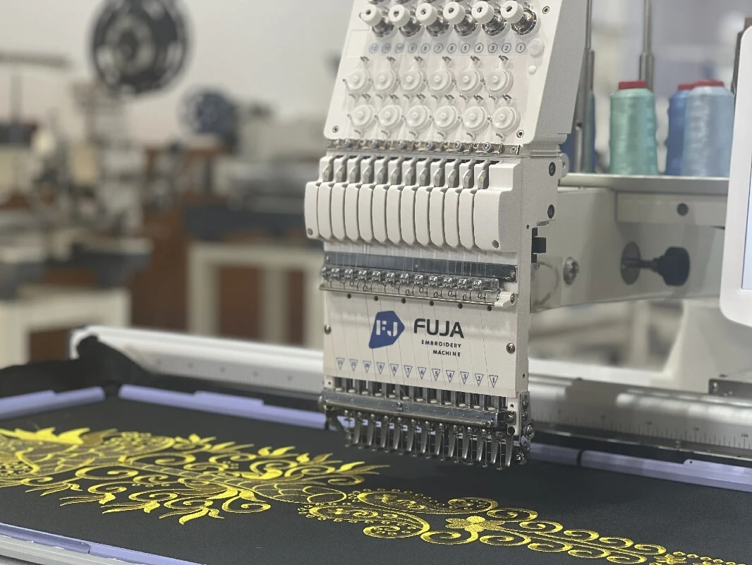 Single Head Embroidery Machine Factory-1 2
