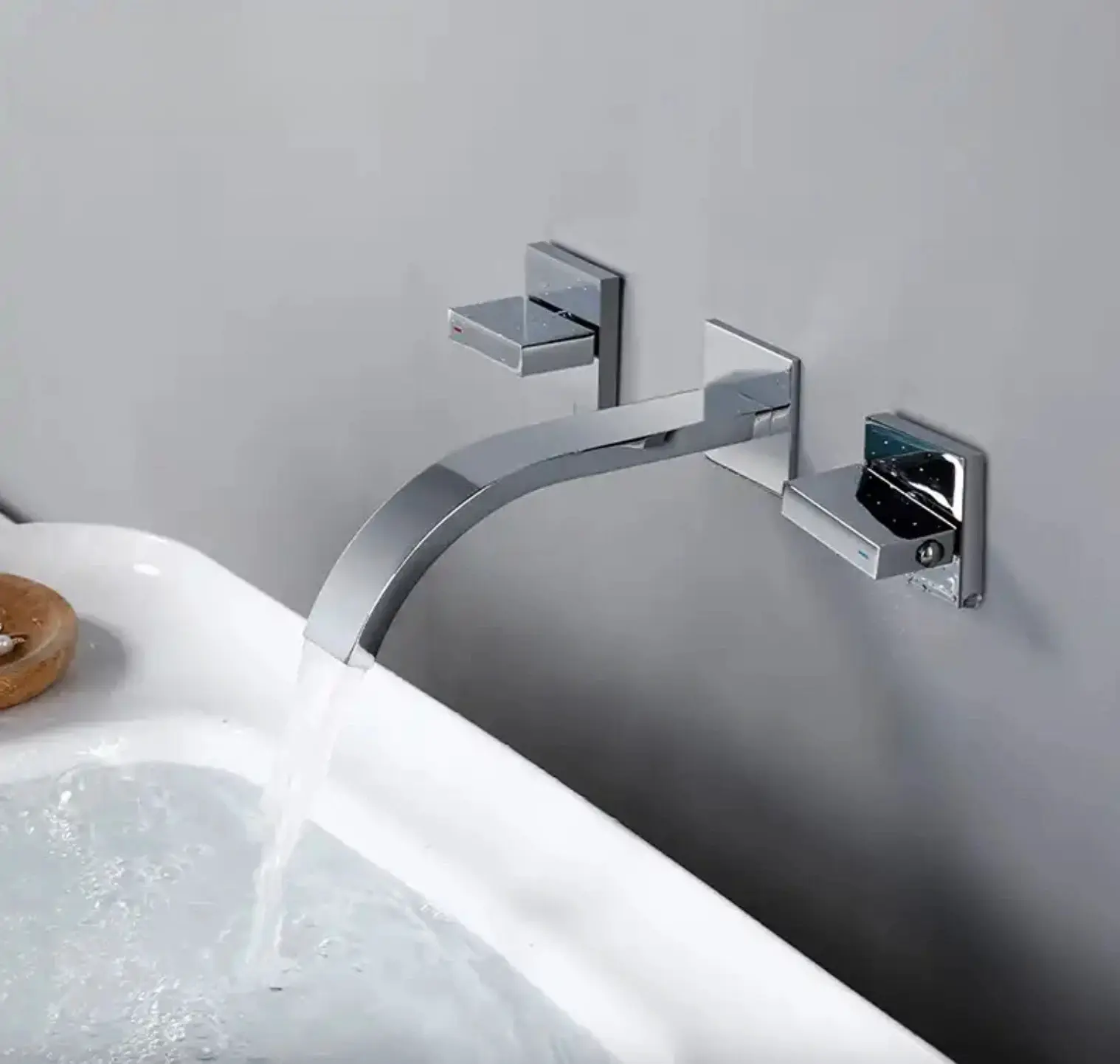 Upgrade Your Bathroom With A Stylish Bathtub Mixer Faucet 1