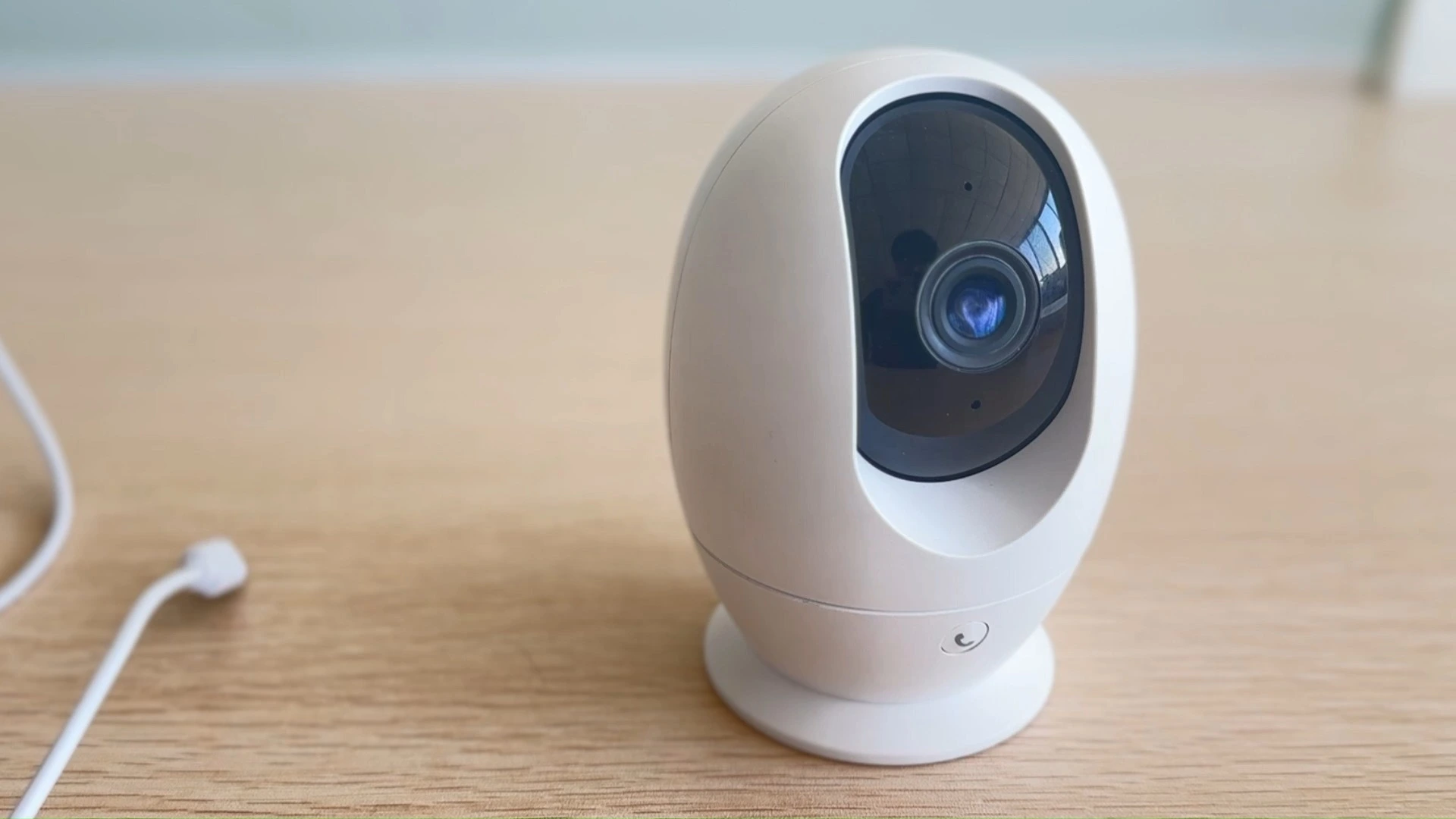 Kamera PT Dalam Ruangan Kamera Keamanan WiFi 4MP/5MP dengan Deteksi Gerakan Audio 2 arah 1
