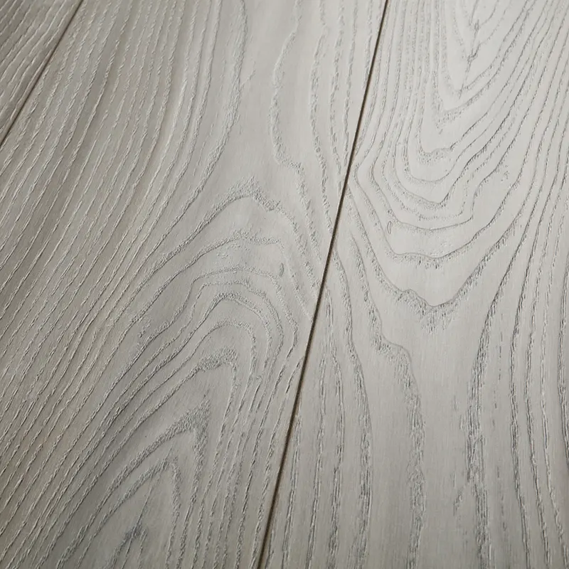The Ultimate Luxury: Exploring The World Of High-End Vinyl Flooring 1