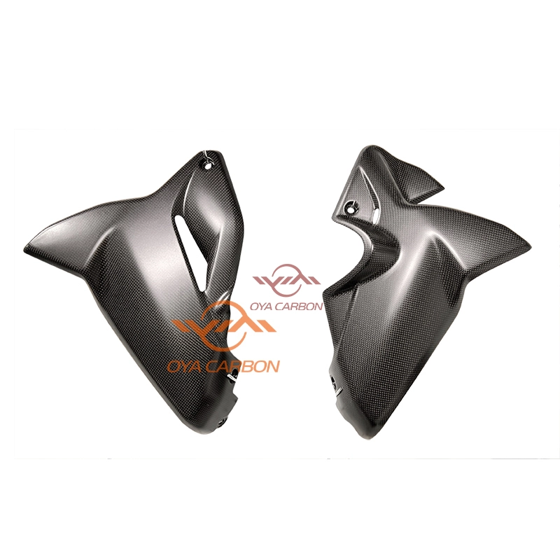 Panneaux latéraux Ducati Diavel V4 2023+, produit en fibre de carbone OYA brillant 3K Twill D803 1