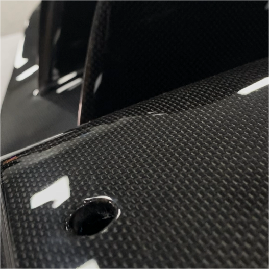 Diffuseur Ferrari, produit en fibre de carbone OYA brillant 3K Twill 4