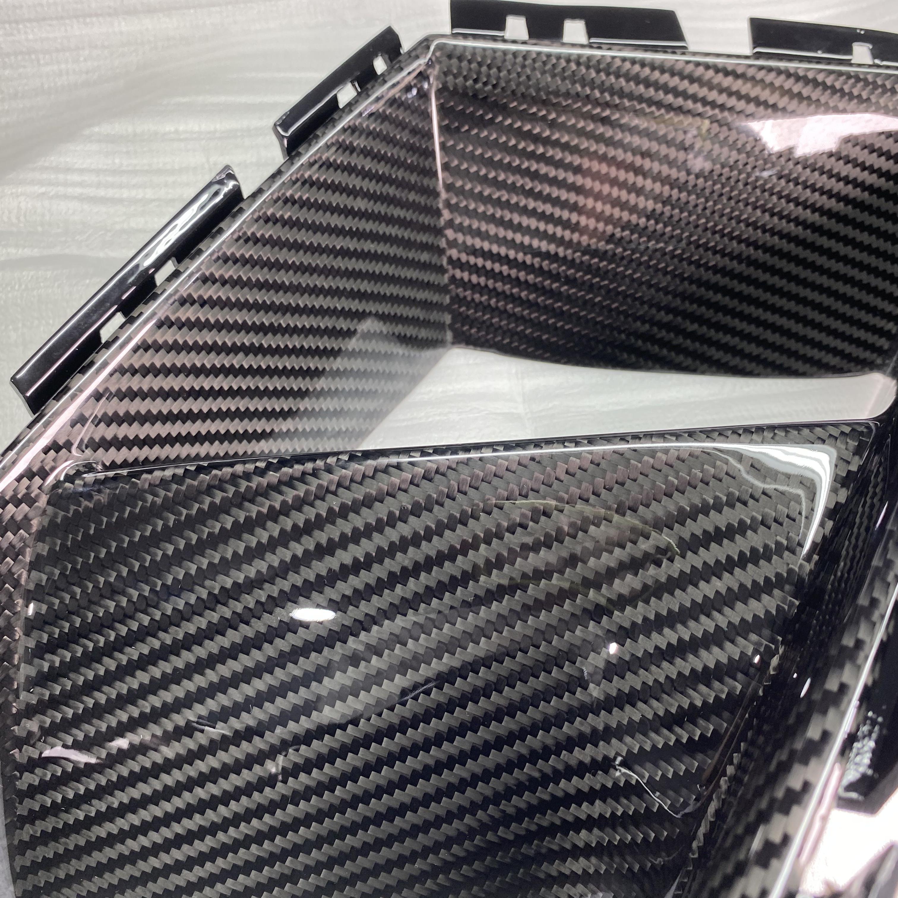 Garniture de grille d'aération avant en fibre de carbone MP pour BMW M3/M4 (G80/G82), produit OYA en fibre de carbone sergé 3K brillant 4