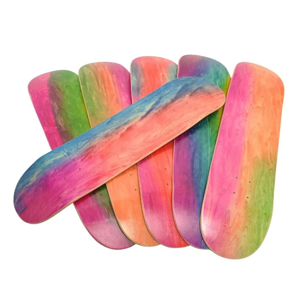 Tavola da skateboard in acero canadese con sfumatura color arcobaleno 1