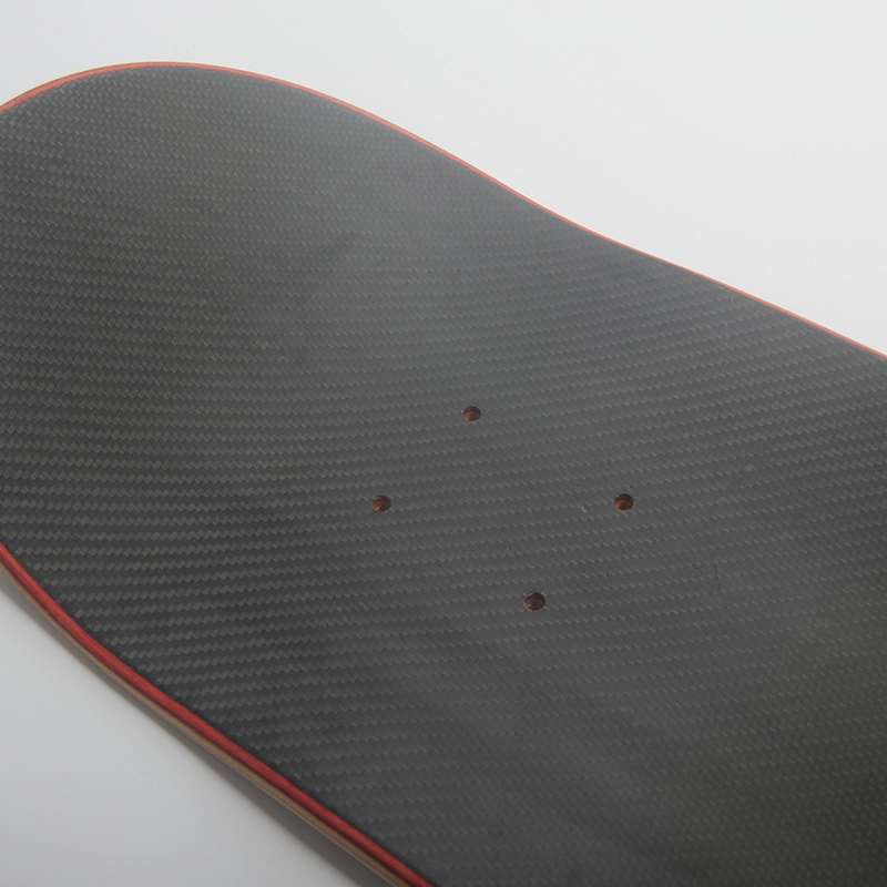 Dek Skateboard Serat Karbon Kustom Skateboard Ringan Komposit Berteknologi Tinggi 1