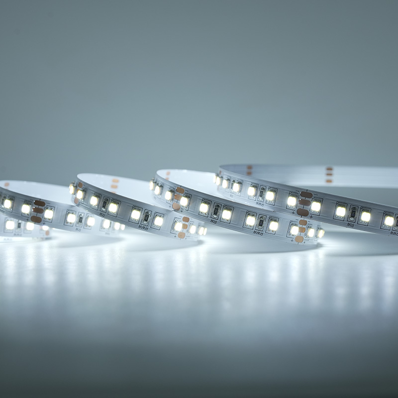 24 V CCT SMD3527 verstellbares LED-Band – 120 LEDs/m 2