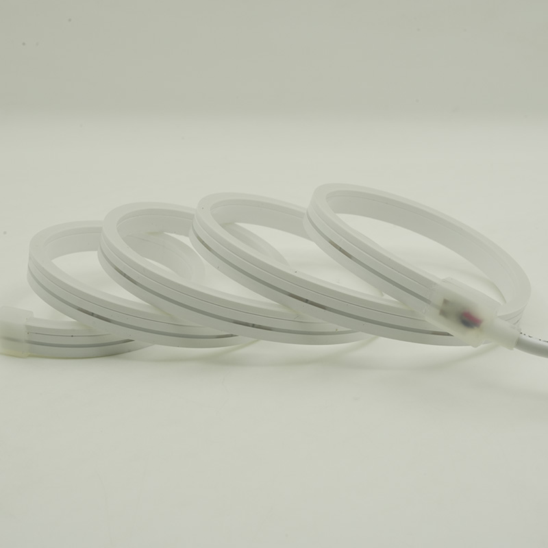 12 V warmweißes, wasserdichtes Neon-LED-Band für den Außenbereich, 4 x 10 mm 11