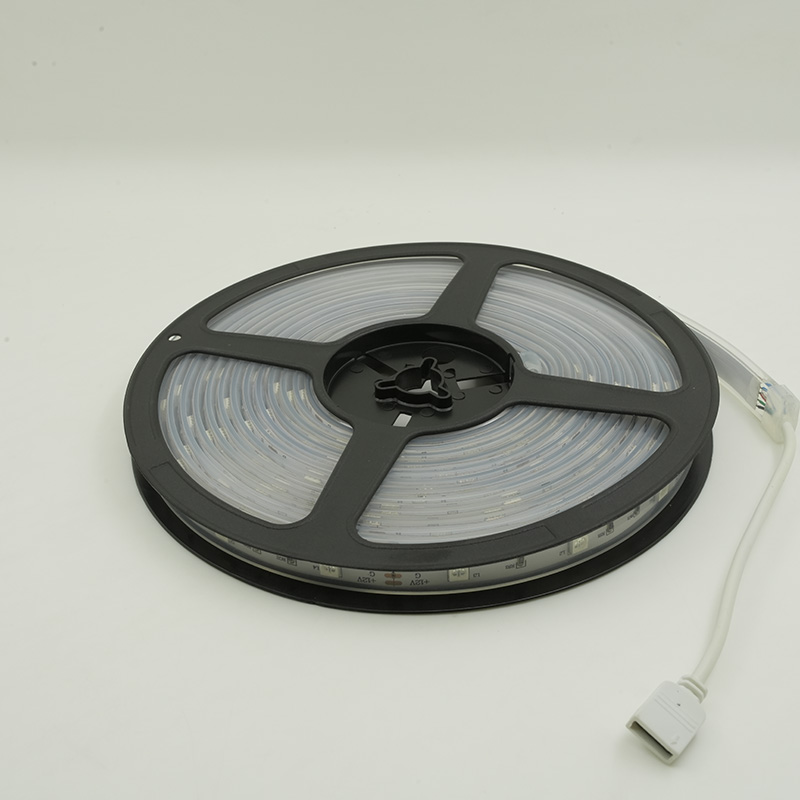 Cinta colorida impermeable de la luz de tira del LED 12V RGB LED con 48 LED los 5M IP67 12