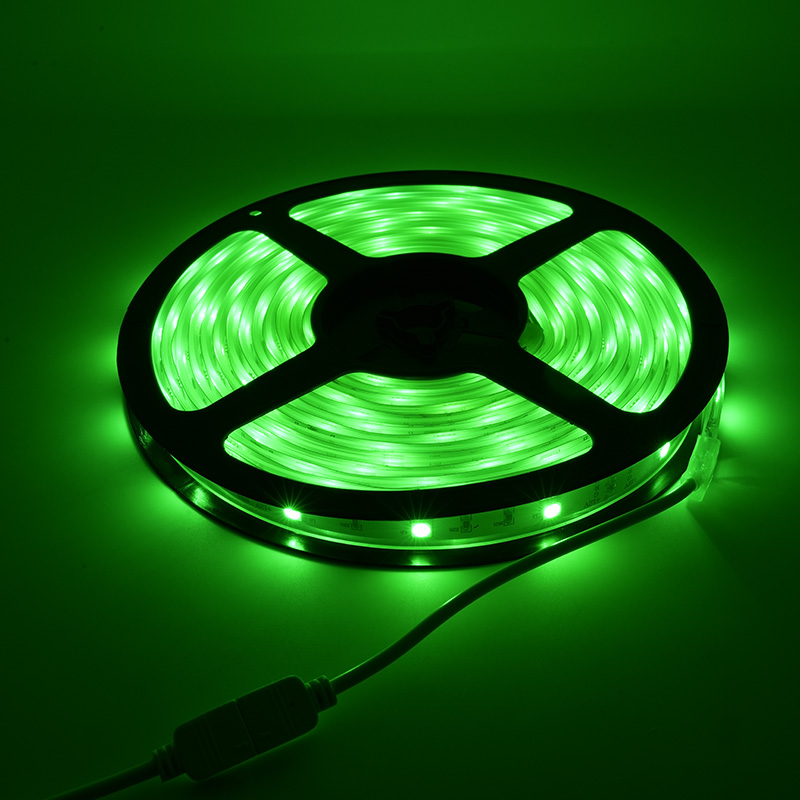 Cinta colorida impermeable de la luz de tira del LED 12V RGB LED con 48 LED los 5M IP67 10