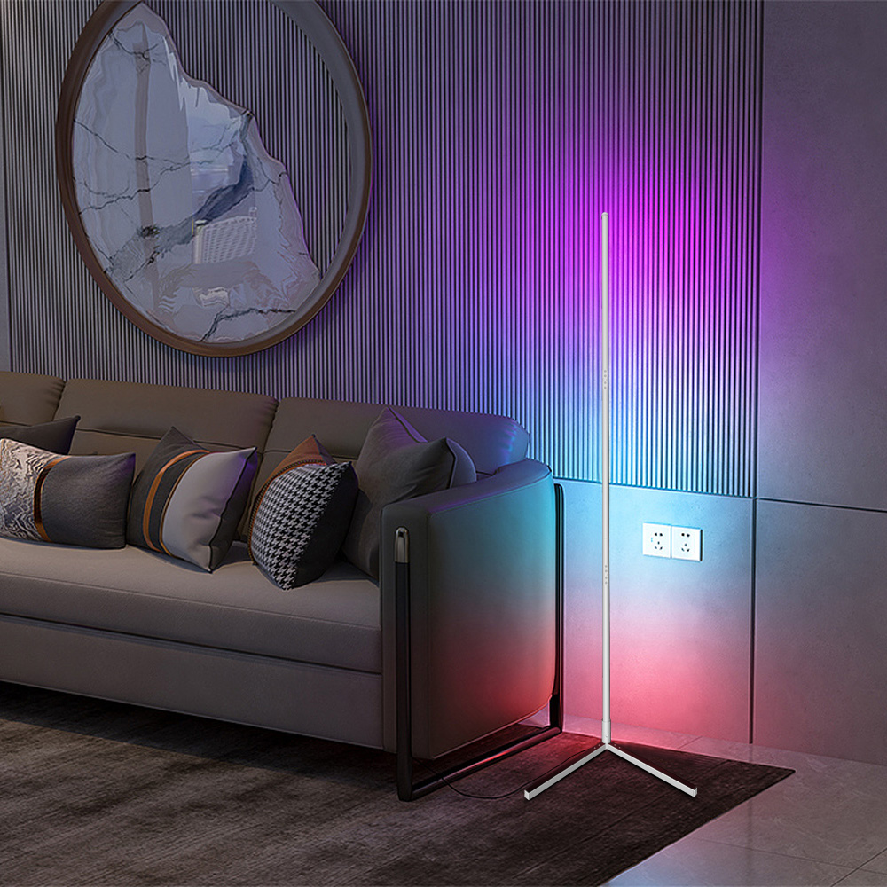 Moderne Eck-Stehlampe – platzsparendes Design 5