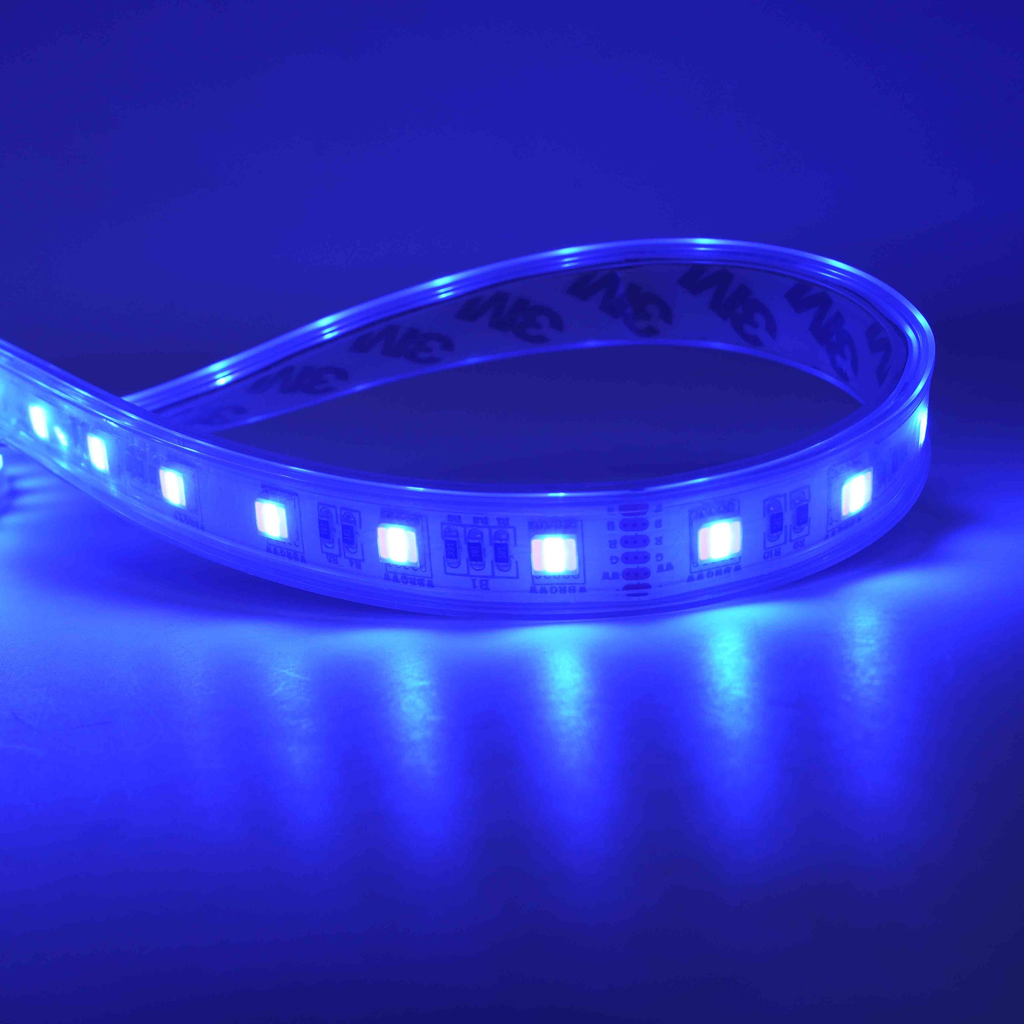 مصابيح شريطية 5050 RGB LED: 60 مصباح LED لتزيين المناظر الطبيعية المذهلة 7