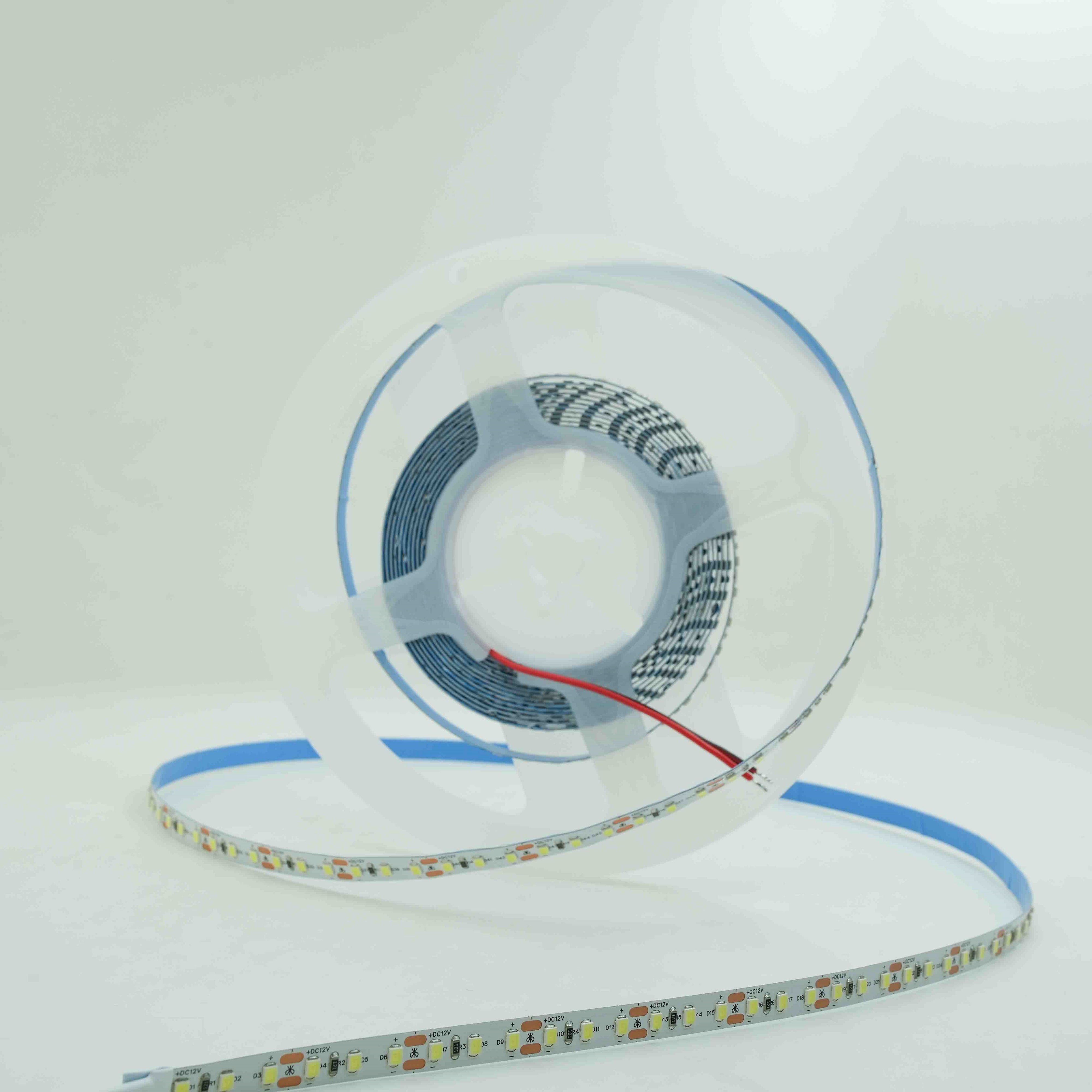 Bande lumineuse LED haute luminosité 2835 12V 120LEDS/M 6000k blanc froid 5