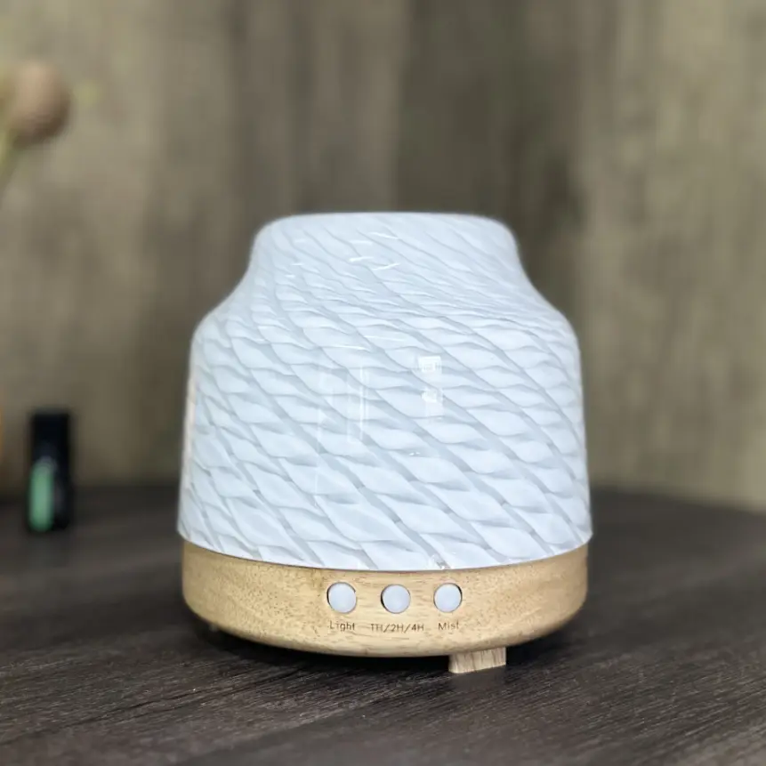 Experience Aromatherapy Bliss With A Glass Essential Oil Diffuser 1