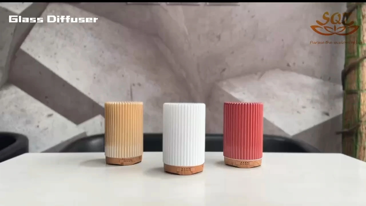 Gold-Aromatherapie-Glas-Diffusor für ätherische Öle, Ultraschall-Duft-Duftraum, elektrischer Luftbefeuchter, Glasdiffusor mit 7 bunten LED-Lichtern 1