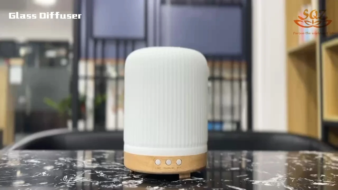 Humidificateur diffuseur d'aromathérapie en verre d'huile essentielle en bois massif à bandes verticales 300 ml WG2212 1