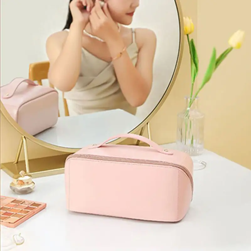 Косметичка Chaste Blossom Бренд 6