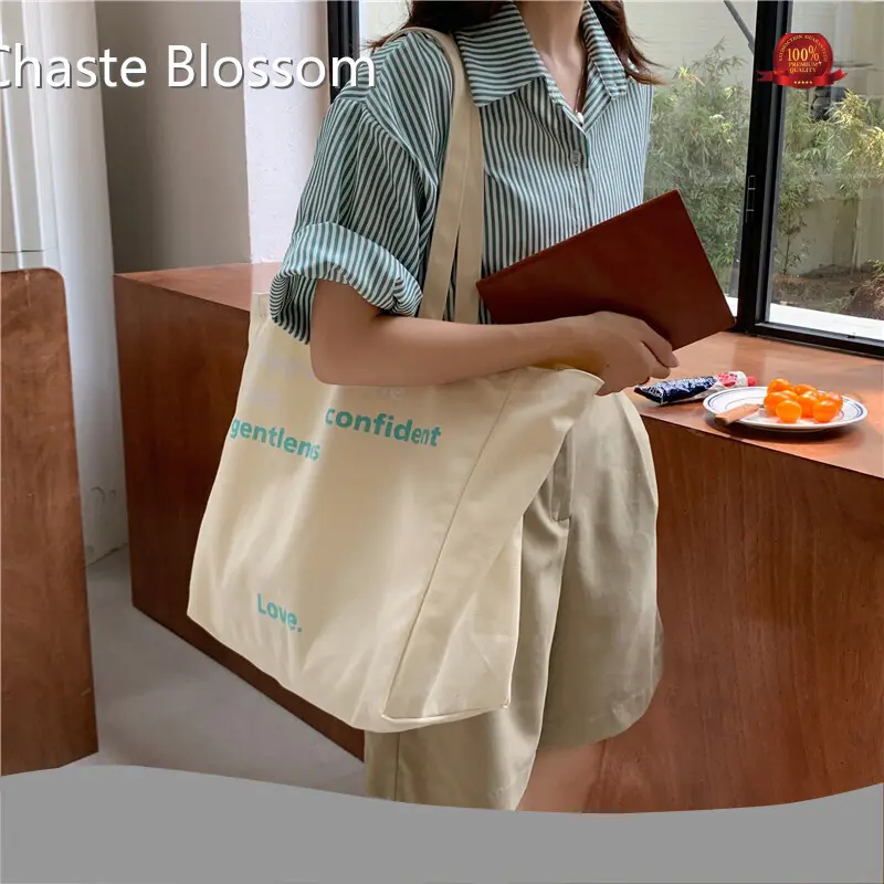 Спортивная сумка Hotcustom Chaste Blossom Бренд 1