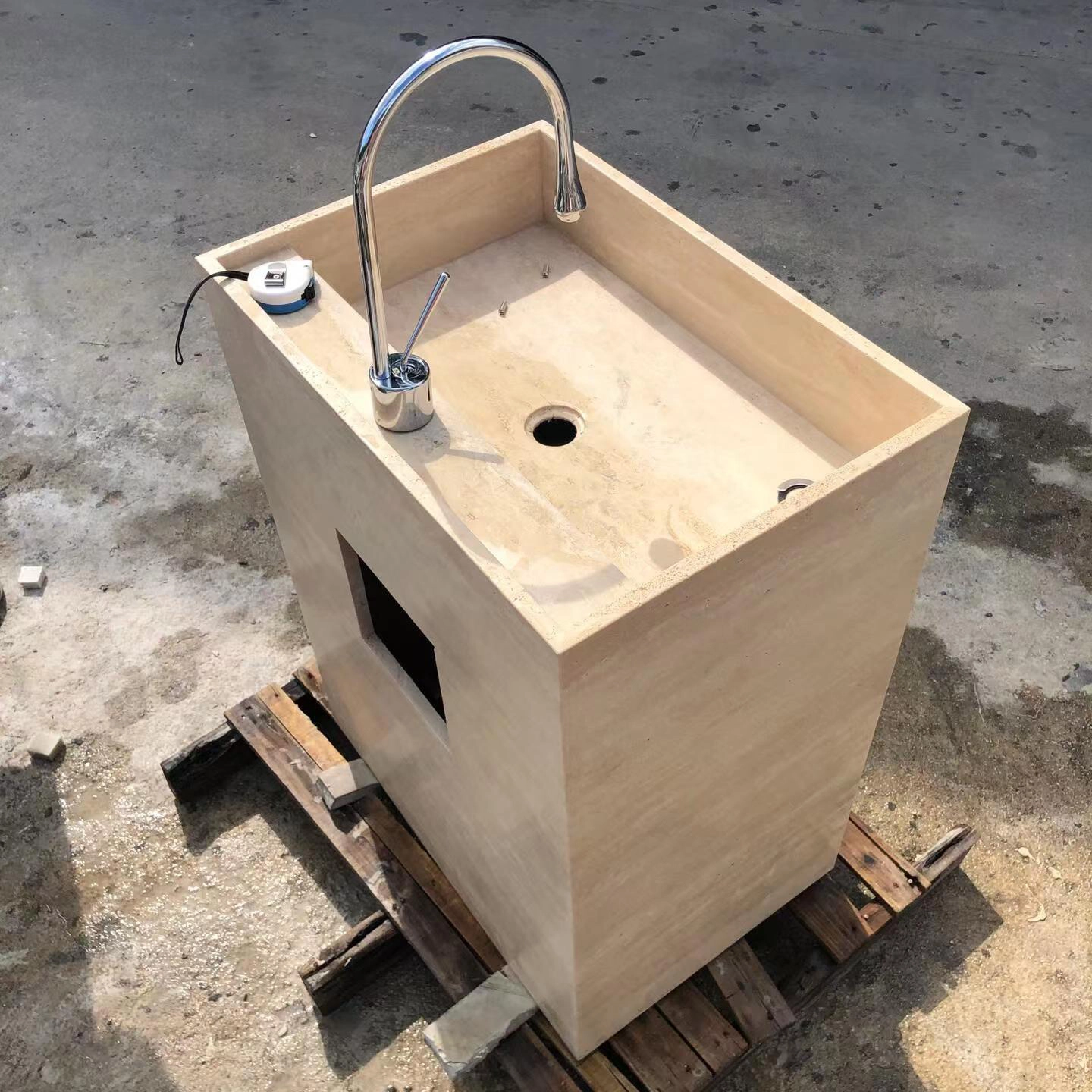 BVA008 Luxury Natural Travertine Stone Vanity – Exquisite Bathroom Statement Piece 1