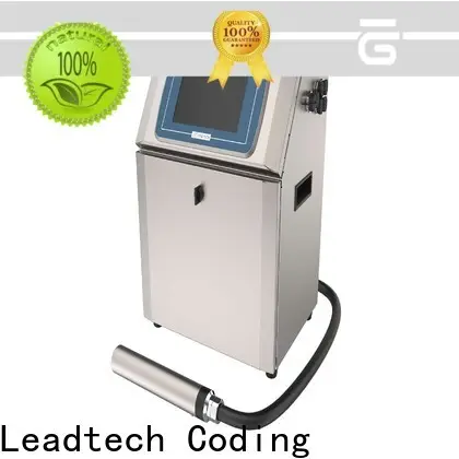 ماكينة ترميز الدفعات عالية الجودة من Leadtech Coding لشركة زجاجات المياه لطباعة صناعة التبغ 1
