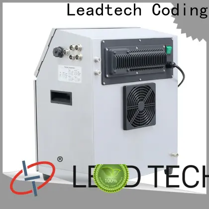 الشركات المصنعة لآلة ترميز دفعة الشريط التجاري من Leadtech Coding لطباعة صناعة المشروبات 1