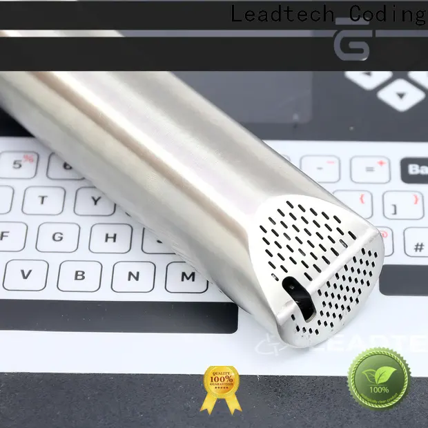 Машина для печати даты истечения срока годности бутылок Leadtech Coding. Поставка для печати в пищевой промышленности. 1
