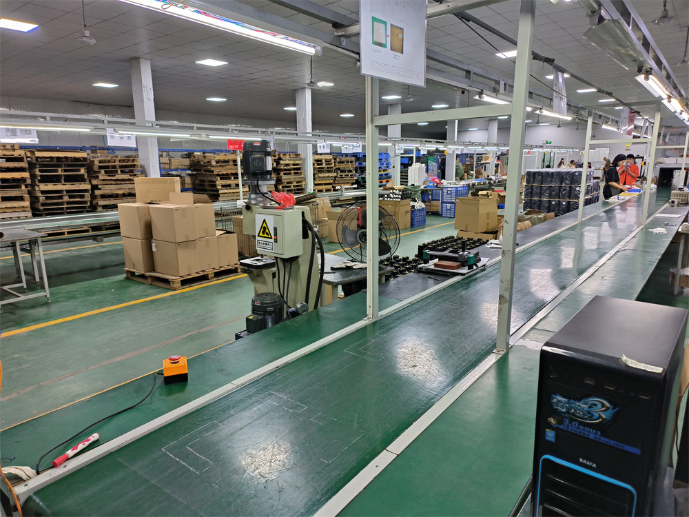 We are a factory that has specialized in garbage disposers for 18 years 1