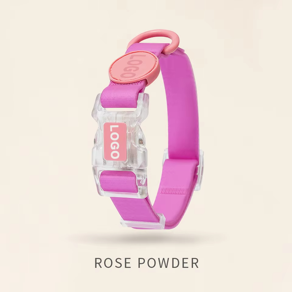Collar de perro rosa al por mayor con hebilla extremadamente fuerte Hebilla de seguridad reforzada Correas de nailon para perros 1