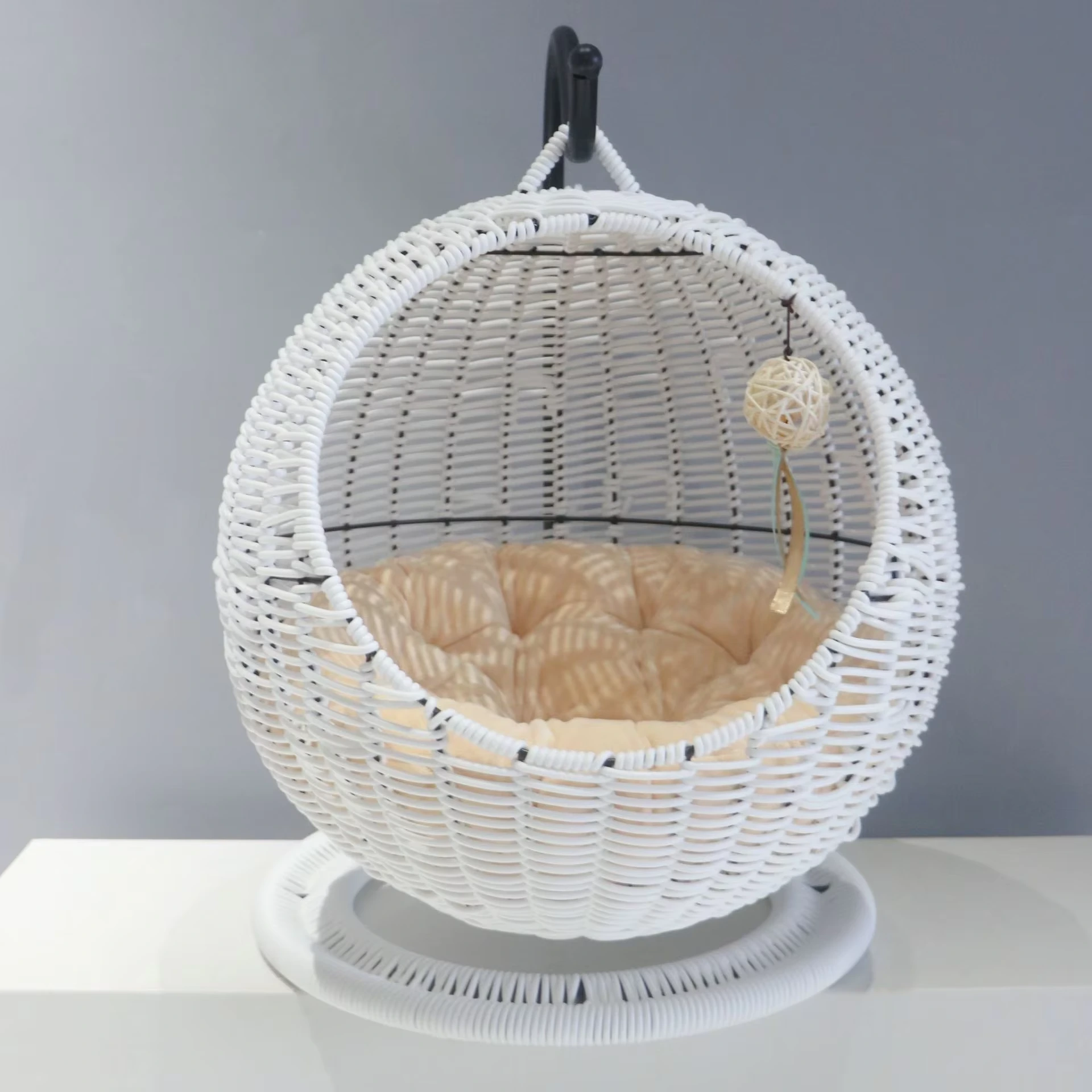Friendly Warm Comfortable Pet accessories House Modern Cat Furniture Raised Hanging Rattan Cat Pet Beds-white 1