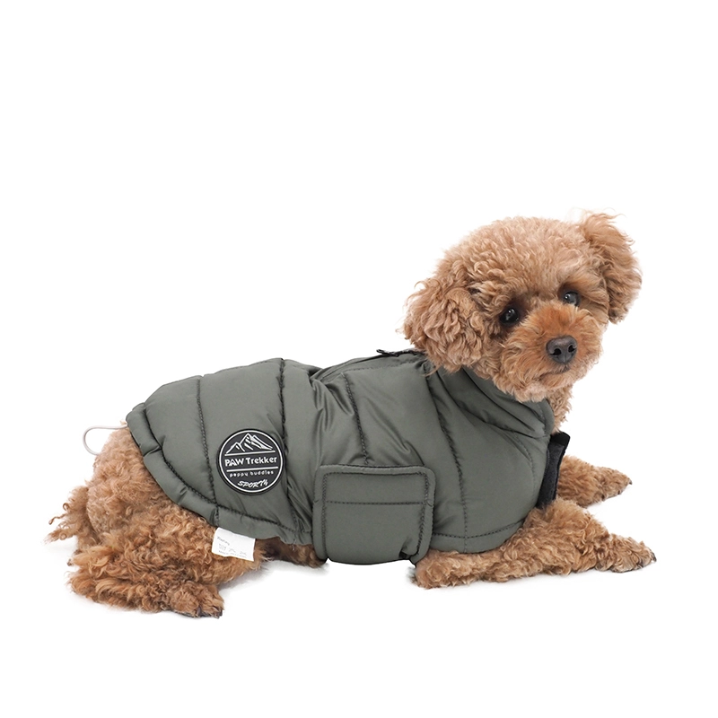 wholesale OEM Personalizar Ropa para perros repelente al agua ultraligera Abrigo acolchado para perros de invierno con forro polar cálido-verde oscuro 1