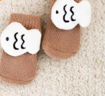 groothandel Hondensport kleine dierenpatroon waterdichte sokken outdoor antislip warme en slijtvaste schoenen katoenen sokken voor huisdieren visstijl 1