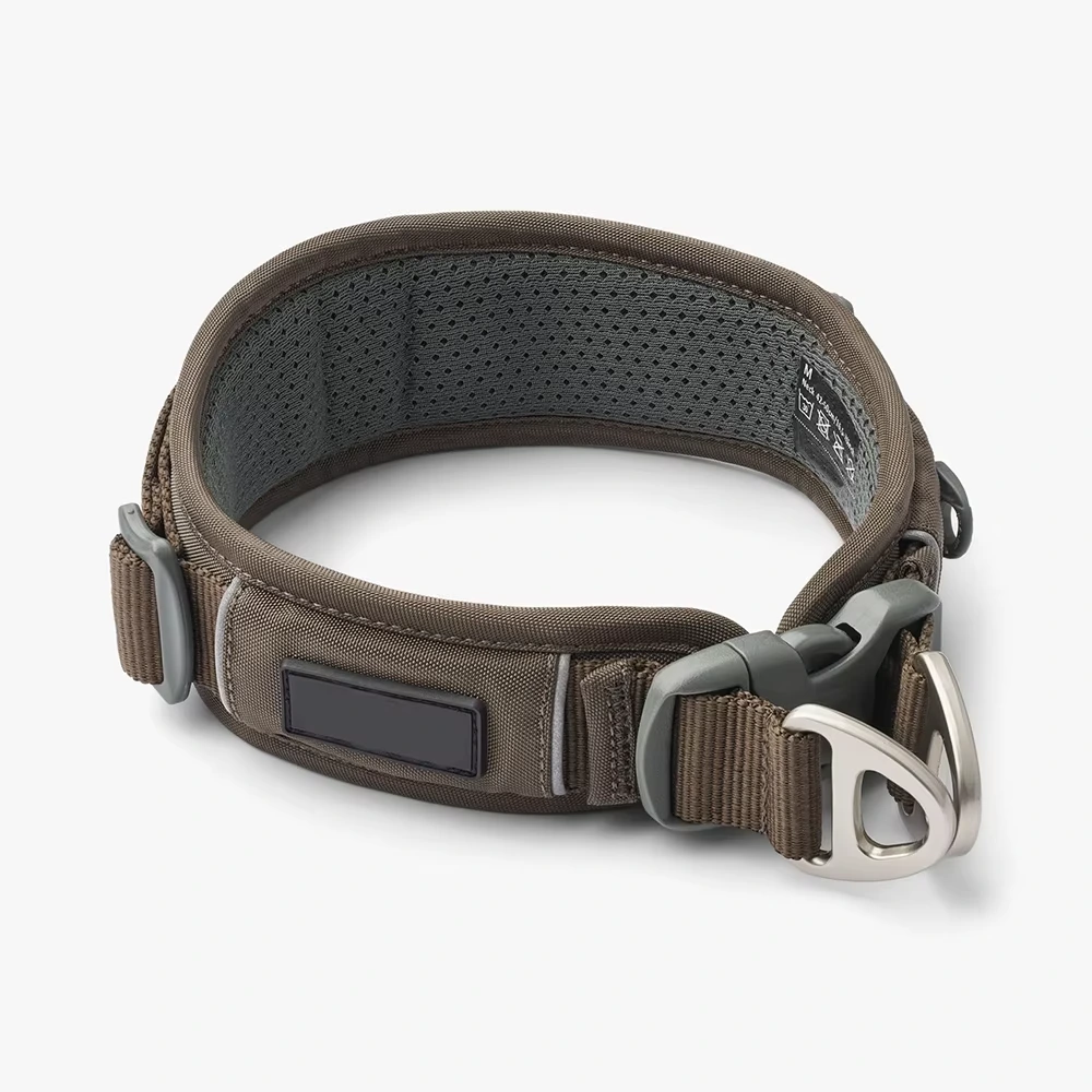 groothandel Duurzame halsband Tactisch Zacht gaas Gewatteerd Ademend Op maat gemaakt rubberen logo voor training Klimmen Wandelen bruin 1
