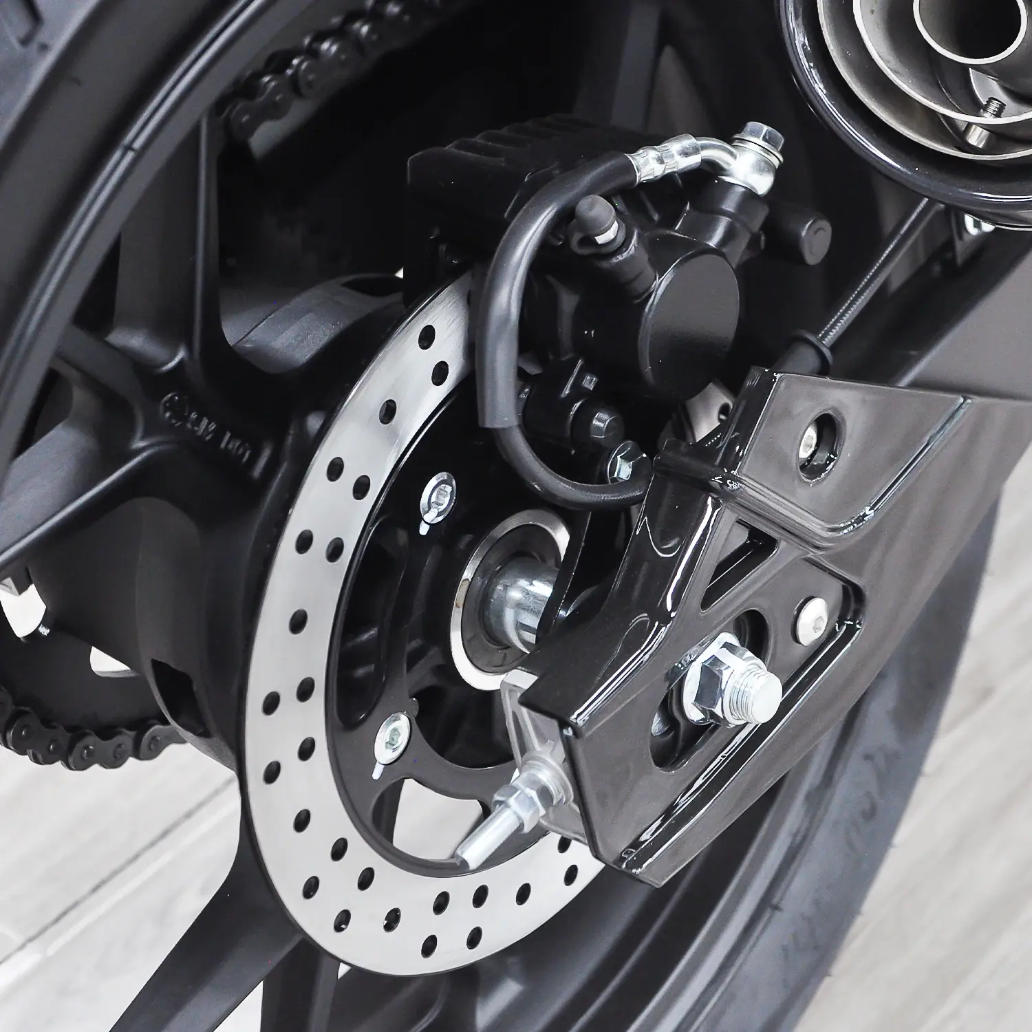 Top Motorcycle Company 17.5L MOTOMAXXIS 6
