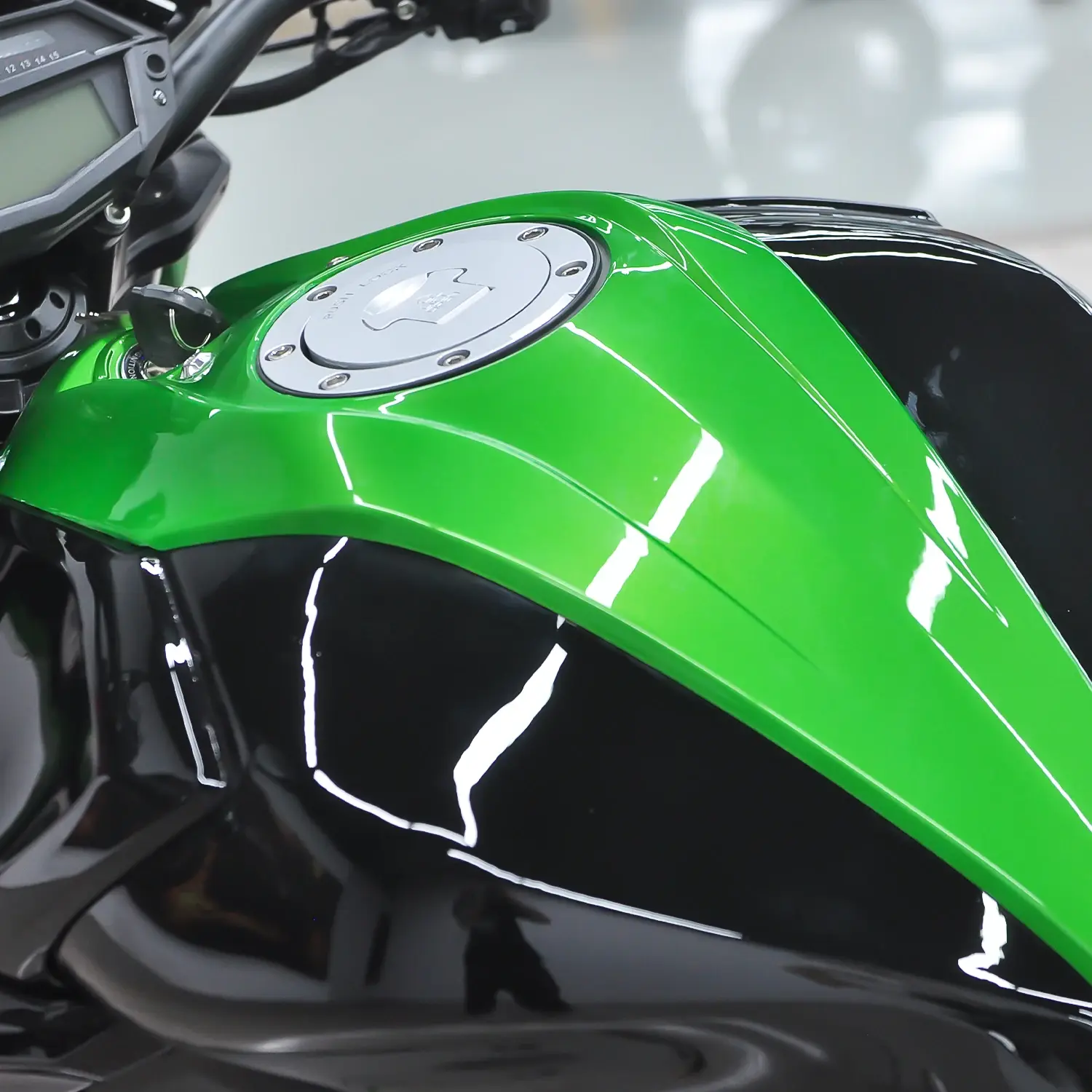 Best Motorcycle for Sale 110/70-17 MOTOMAXXIS Company 6
