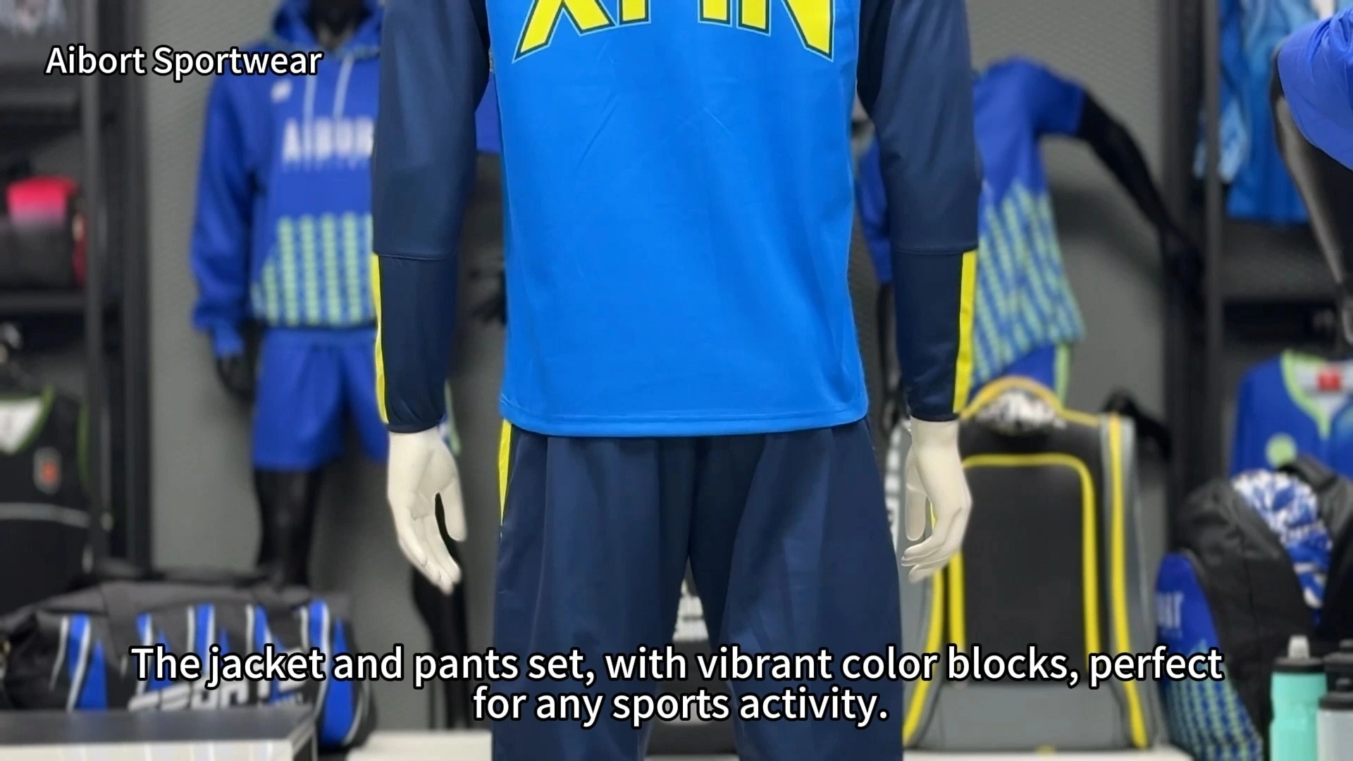 Ensembles sur mesure haut de gamme, entièrement personnalisables, en tissu 100 % polyester, ultra-léger, respirant et à haute élasticité Aibort Trendy. Service OEM disponible. 1