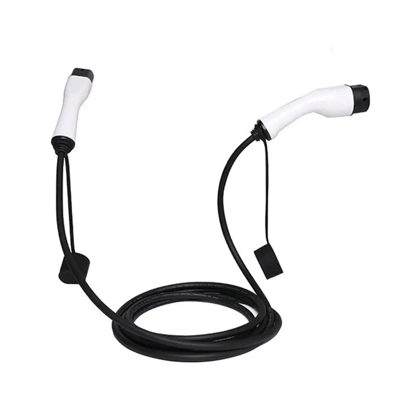 Revolutionizing Electric Mobility: The Essential Car Charging Cable 1