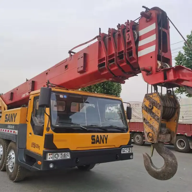 Used Crane Trucks on Sale 5
