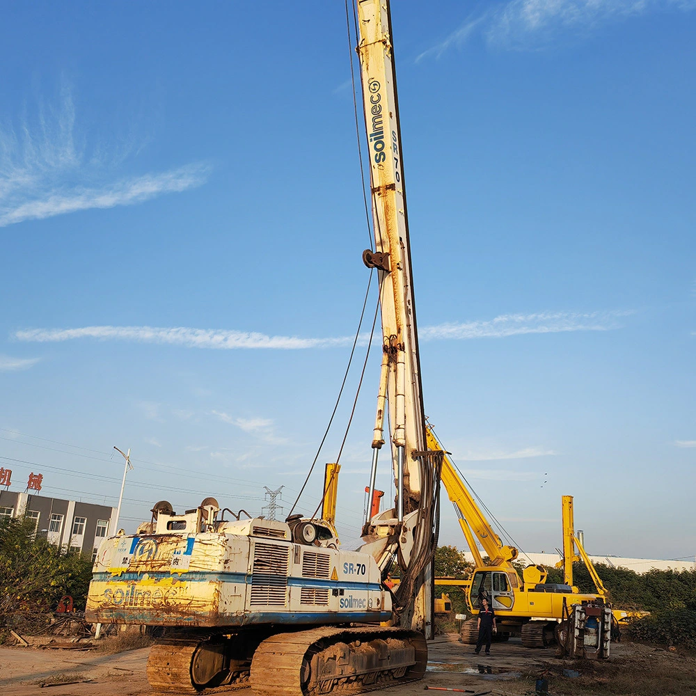 Máquinas usadas Perfuradora de rasto integrada  Soilmec sr70 1