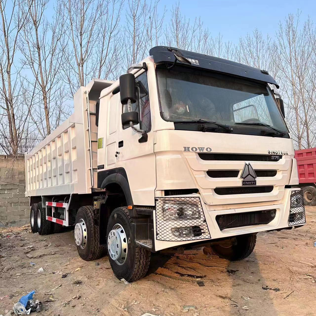 شاحنة قلابة Howo Tipper 371Hp 375Hp 336Hp Sinotruck 6X4 مستعملة شاحنة قلابة Howo للبيع 6