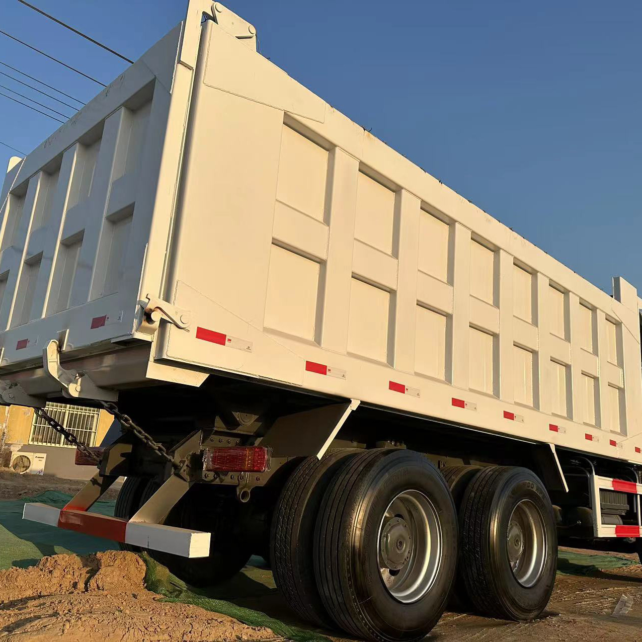 Marca famosa de segunda mão HOWO High Top 6*4 Truck Head Tractor Trailer Truck 4