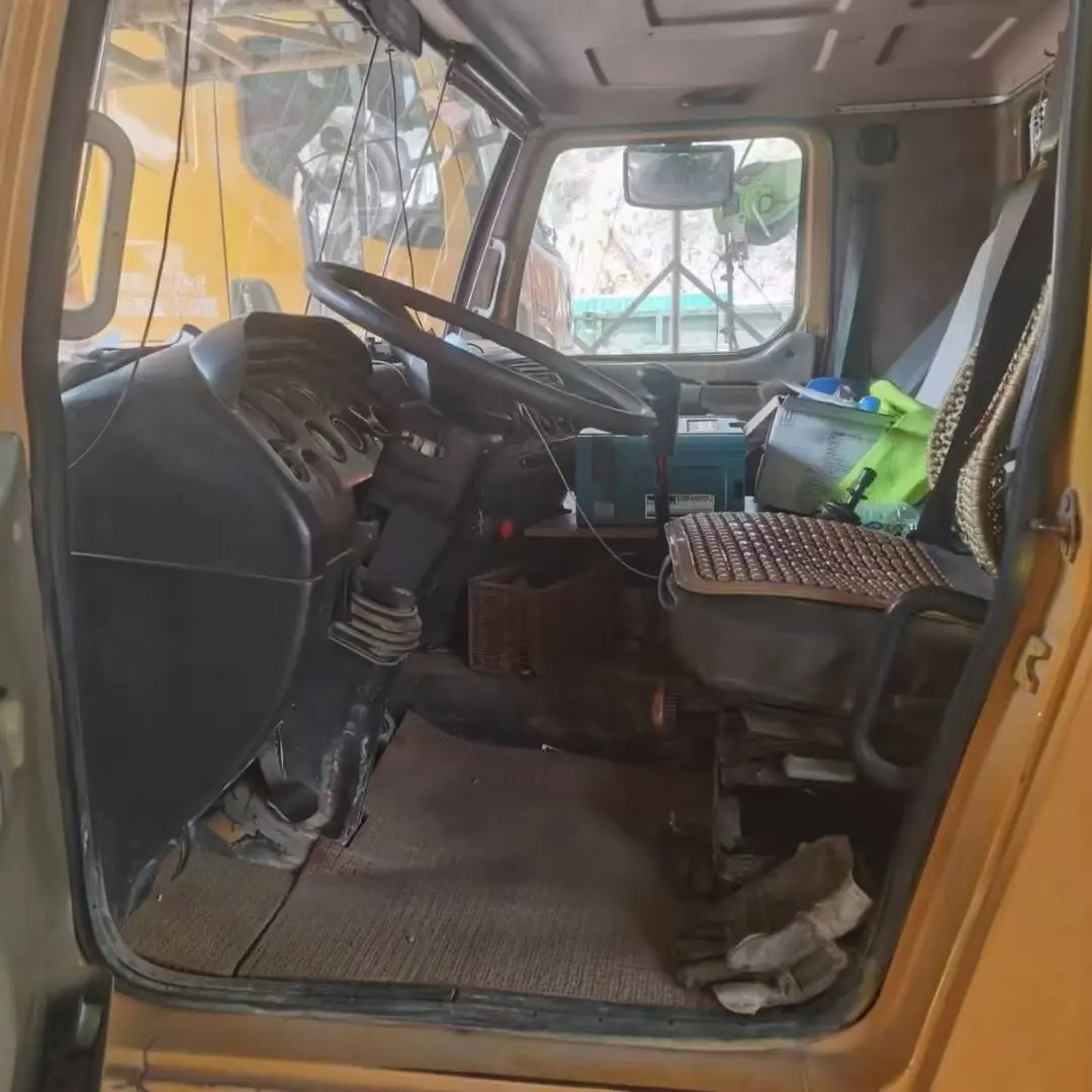Second Hand Crane for Sale for Sewage Disposal Company 4