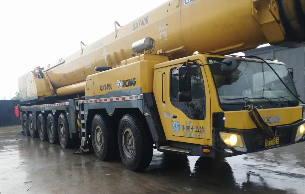 XCMG QAY400 đã qua sử dụng Với sức nâng 400 tấn Để nâng các dự án quy mô lớn khác nhau 1
