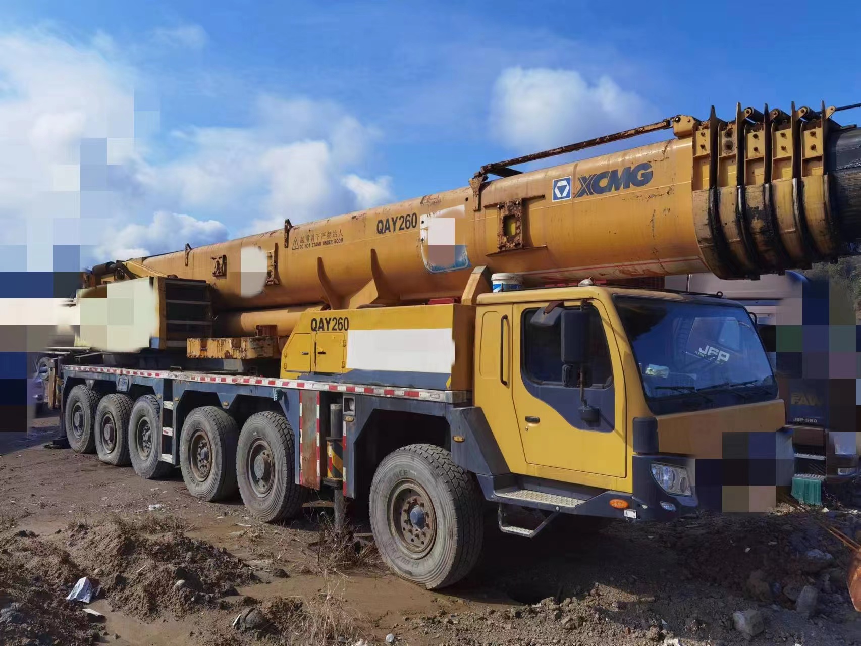 Grúa XCMG QY160 usada con capacidad de elevación de 160 toneladas Para levantar varios proyectos a gran escala 10